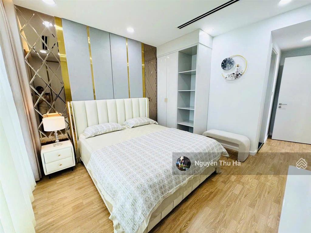 Cần bán gấp căn hộ 3pn giá tốt thị trường tại vinhomes central park 0901 511 ***