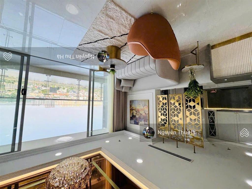 Cần bán gấp căn hộ 3pn giá tốt thị trường tại vinhomes central park 0901 511 ***