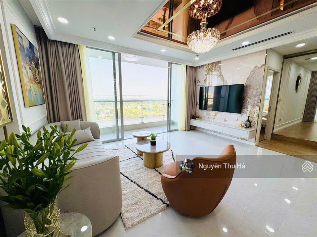 Cần bán gấp căn hộ 3pn giá tốt thị trường tại vinhomes central park 0901 511 ***