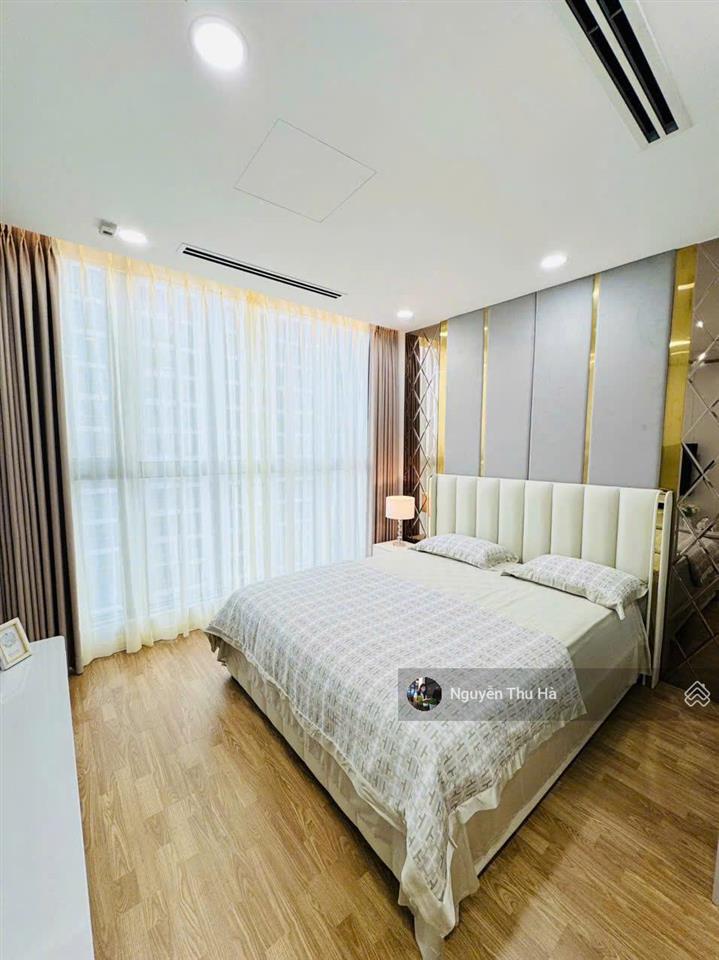 Cần bán gấp căn hộ 3pn giá tốt thị trường tại vinhomes central park 0901 511 ***