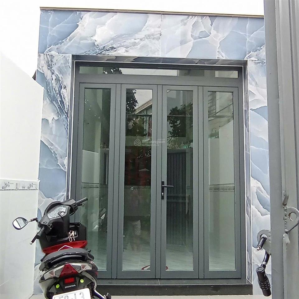 Nhà đẹp hẻm rộng 1 trệt 1 lửng 1 lầu, 4pn, hẻm thông, giá 5.6 tỷ, mai hắc đế chính chủ