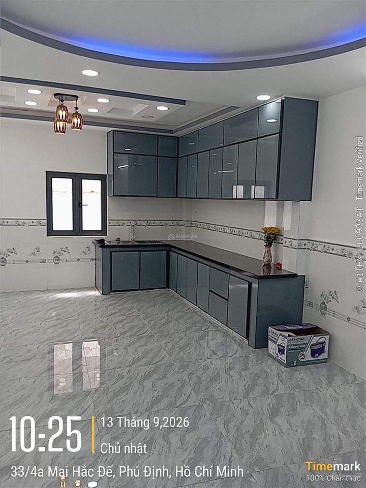 Cần vốn kinh doanh bán nhà mới xây hẻm xe 3 gác thông thoáng cách chợ 15m
