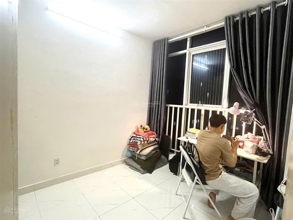 Rao bán căn hộ 1pn chung cư sen hồng block b tầng 8, sổ sẵn