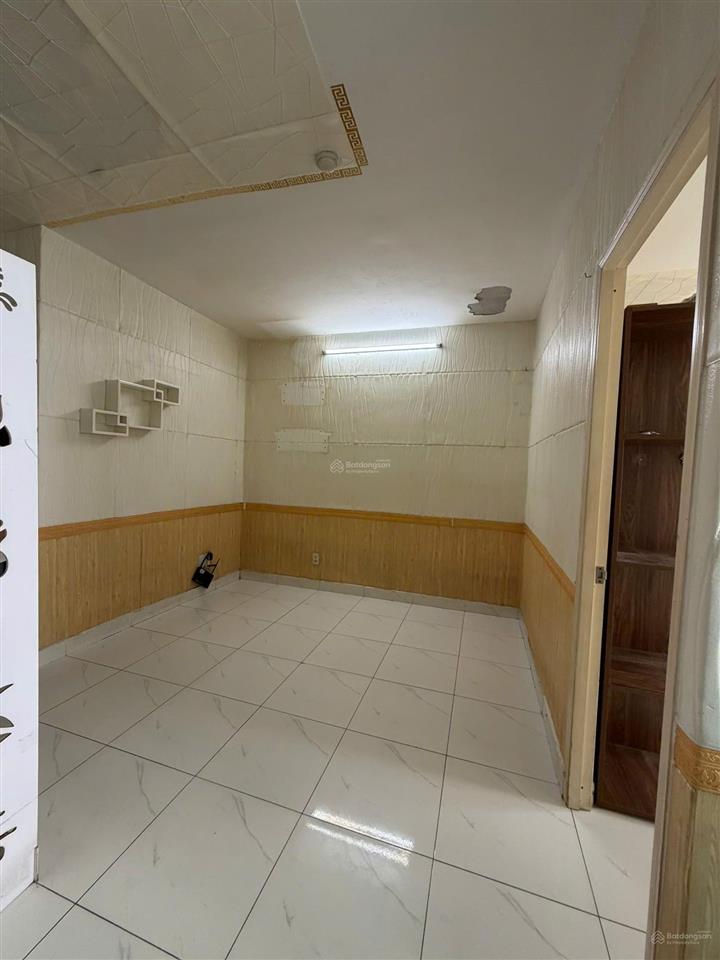 Bán nhanh căn hộ 1pn chung cư sen hồng block c, sổ sẵn, giá 1 tỷ 360