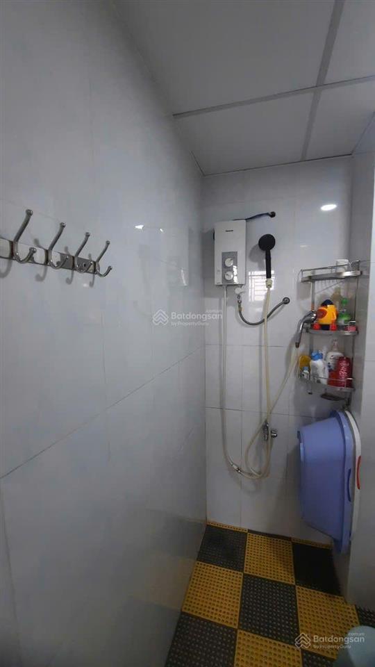 Bán gấp căn 2pn chung cư sen hồng block b, tầng trung, view đông nam, giá tốt, sổ sẵn