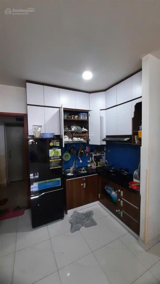 Bán gấp căn 2pn chung cư sen hồng block b, tầng trung, view đông nam, giá tốt, sổ sẵn