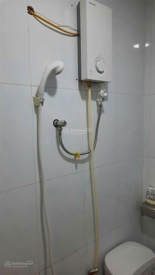 Bán gấp căn 2pn chung cư sen hồng block b, tầng trung, view đông nam, giá tốt, sổ sẵn