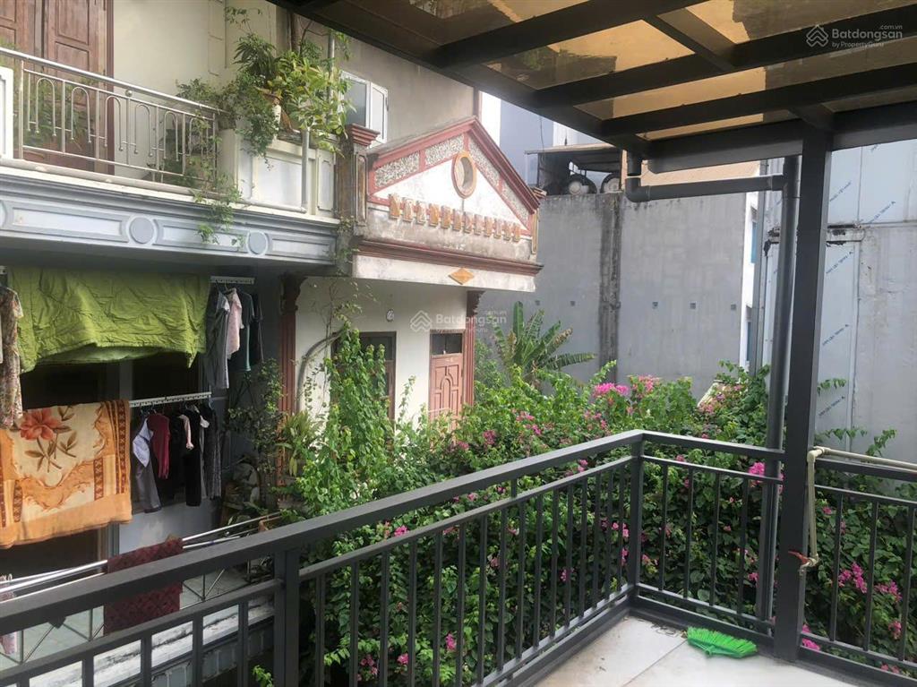 Cho thuê nhà riêng tại 12a ngõ 667 ngách 9, nguyễn văn cừ, 8 triệu, 50m2