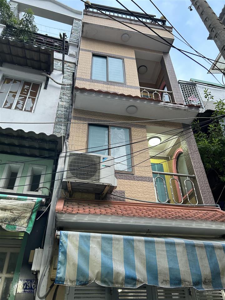 Cho thuê nhà nguyên căn 3 tầng 30m², hẻm 3m cách mặt tiền lê hồng phong 15m
