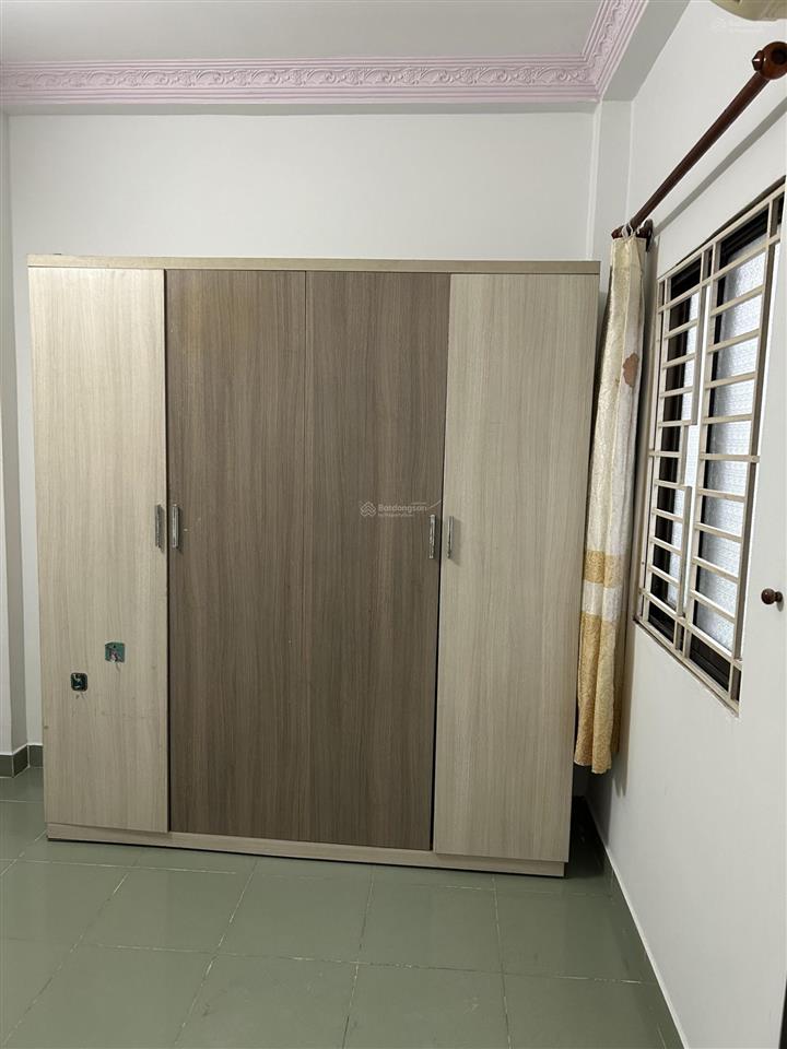 Cho thuê nhà nguyên căn 3 tầng 30m², hẻm 3m cách mặt tiền lê hồng phong 15m