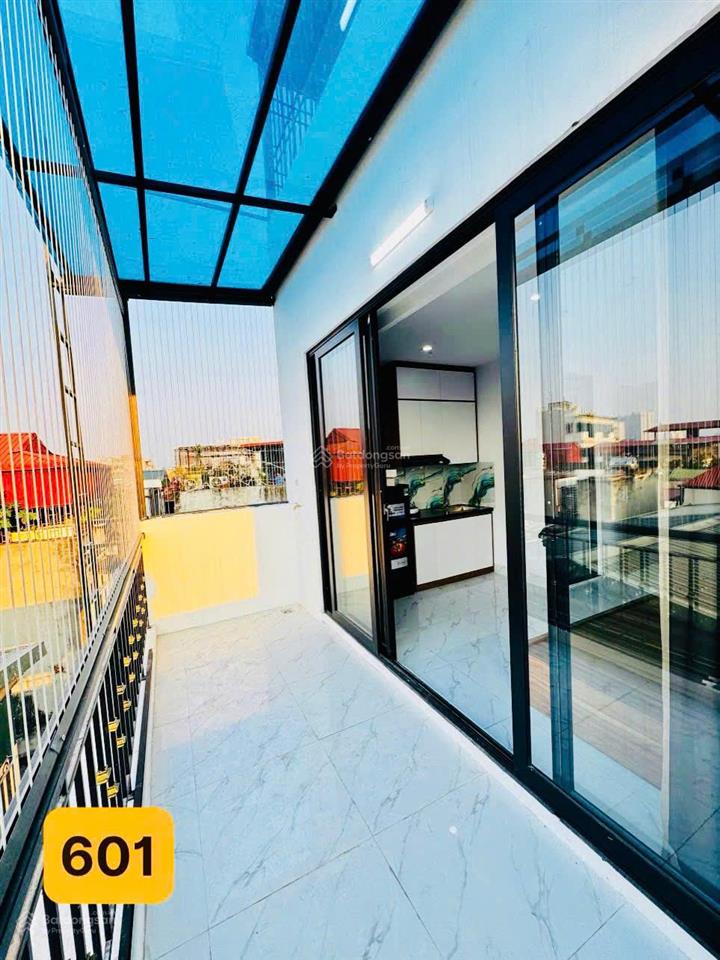 Cho thuê phòng full nội thất tại võng thị thông thụy khuê, tây hồ.  0961 951 ***
