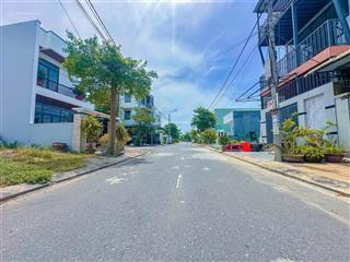 Chào xuân bán lô biệt thự mini gần fpt 106m2, ngang 7m không cống trụ  có hỗ trợ vay