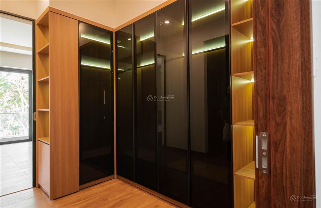 Cho thuê nhà 3 tầng mặt phố nghiêm xuân yêm vừa hoàn thiện, thiết kế sang trọng & nội thất cao cấp