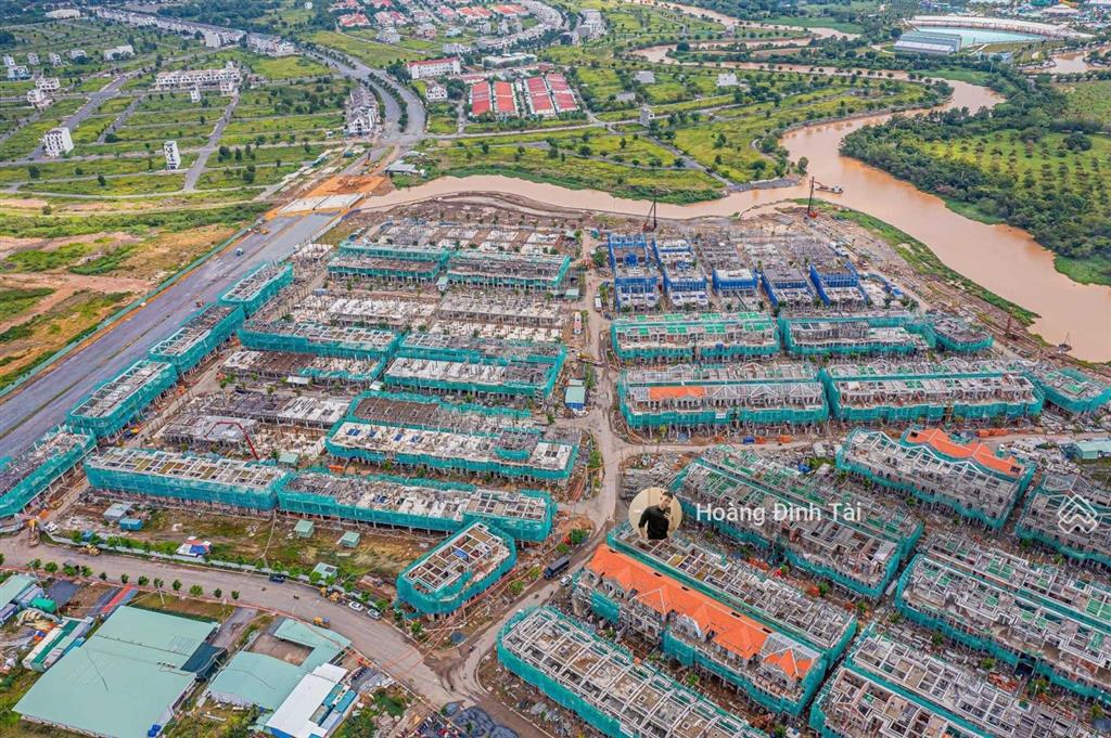 Bán nhanh aqua city đã nhận nhà nhà phố 8x20m, giá 7,2 tỷ all in