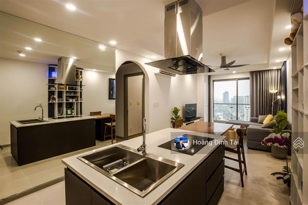 Chính chủ bán căn hộ the glod view 2pn  81m2 view bitexco đẹp nhất dự án giá 8.9 tỷ all in