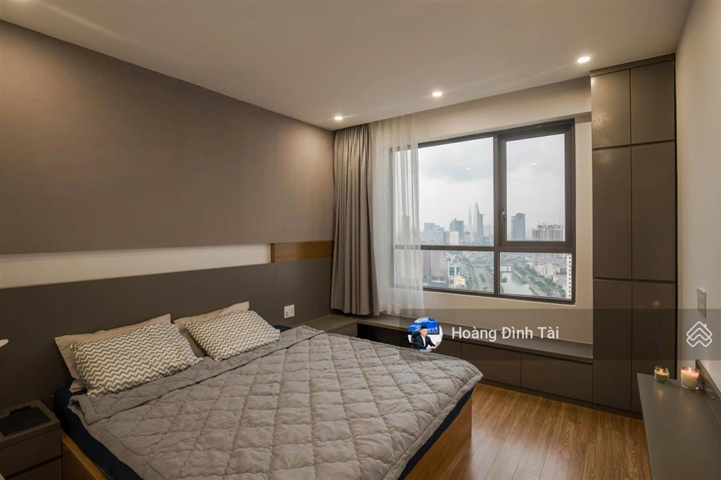 Chính chủ bán căn hộ the glod view 2pn  81m2 view bitexco đẹp nhất dự án giá 8.9 tỷ all in