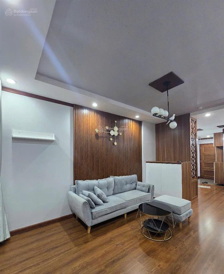 Bán căn hộ 2pn, 96m2, tầng cao thoáng view hồ bơi, cạnh bên đô thị phú mỹ hưng q7, crescent mall..