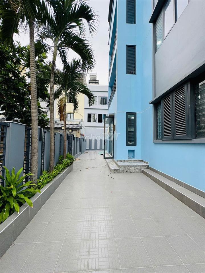 Chính chủ bán căn nhà phố góc đối diện chung cư TERRA ROSA giá rẻ.