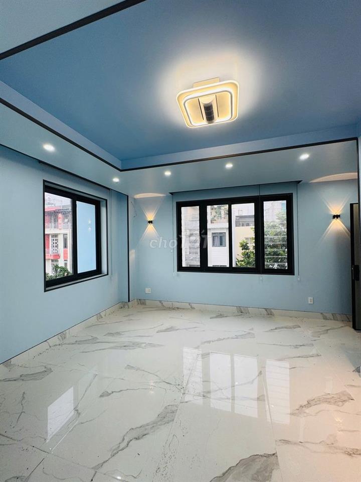Chính chủ bán căn nhà phố góc đối diện chung cư TERRA ROSA giá rẻ.