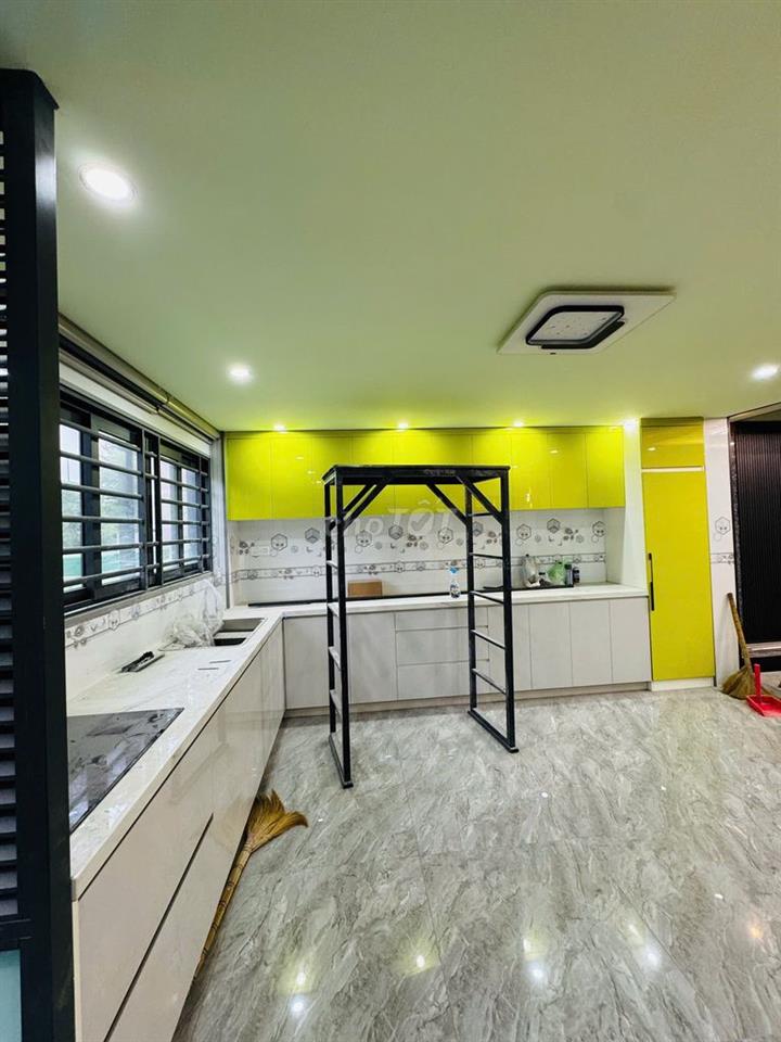 CHÍNH CHỦ BÁN CĂN NHÀ KDC 13B CONIC VỪA CÓ HẦM VỪA CÓ THANG MÁY