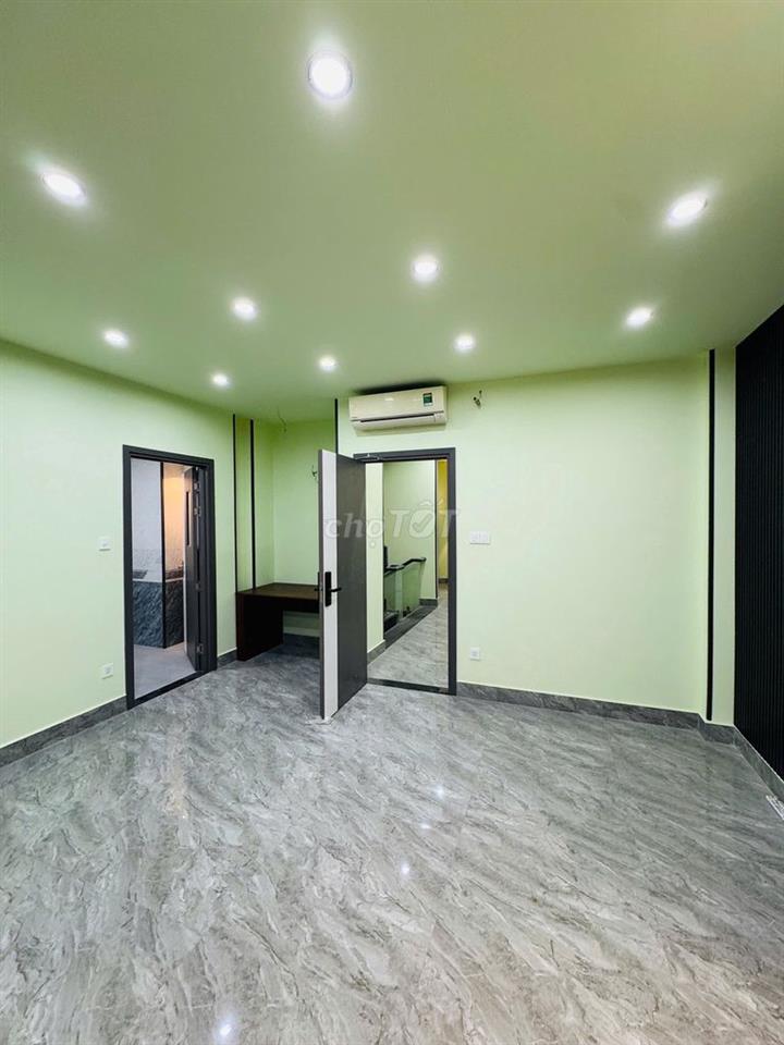 CHÍNH CHỦ BÁN CĂN NHÀ KDC 13B CONIC VỪA CÓ HẦM VỪA CÓ THANG MÁY