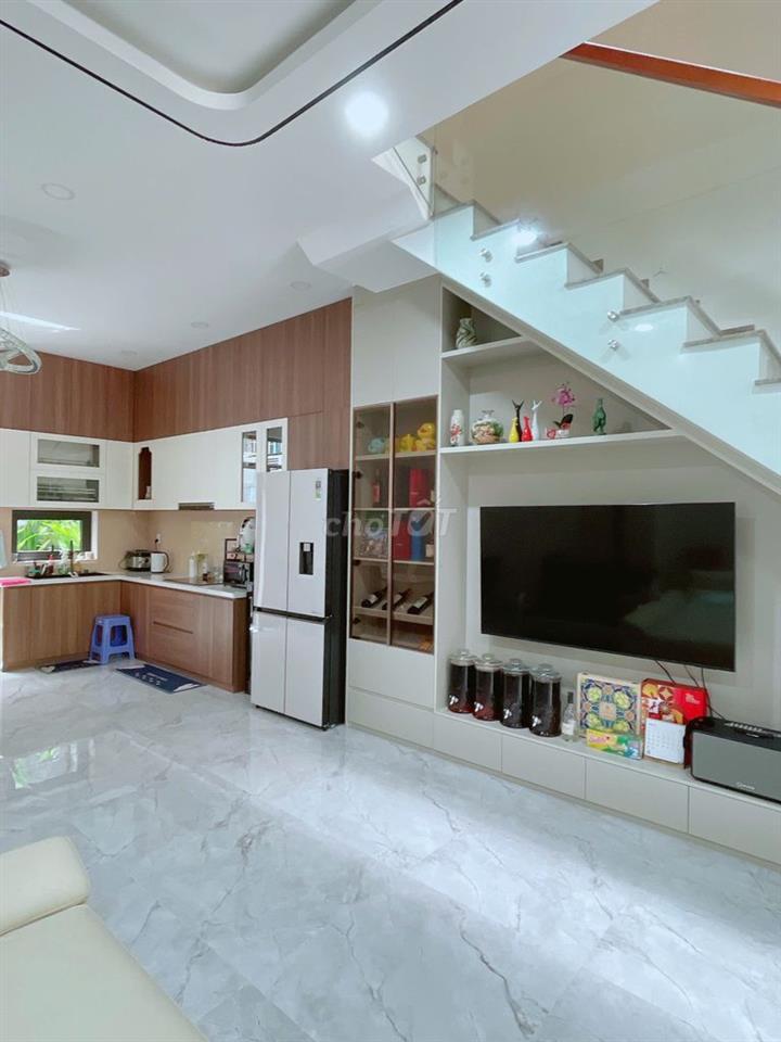 BÁN CĂN NHÀ PHỐ HƯỚNG ĐÔNG NAM KHU DÂN CƯ 13E INTRESCO MỚI 100 
