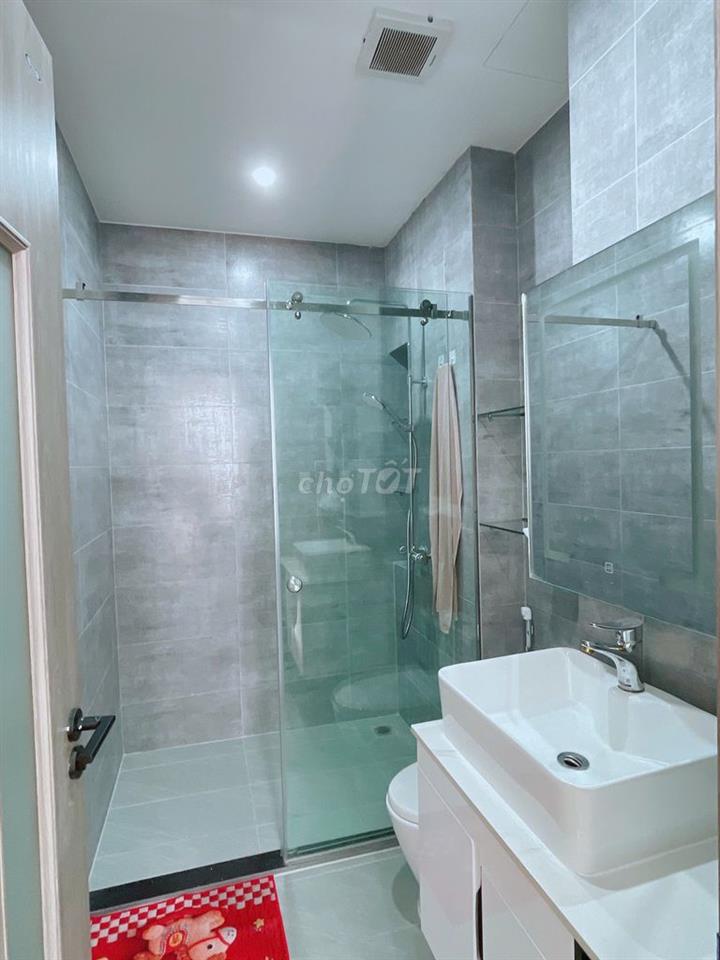BÁN CĂN NHÀ PHỐ HƯỚNG ĐÔNG NAM KHU DÂN CƯ 13E INTRESCO MỚI 100 
