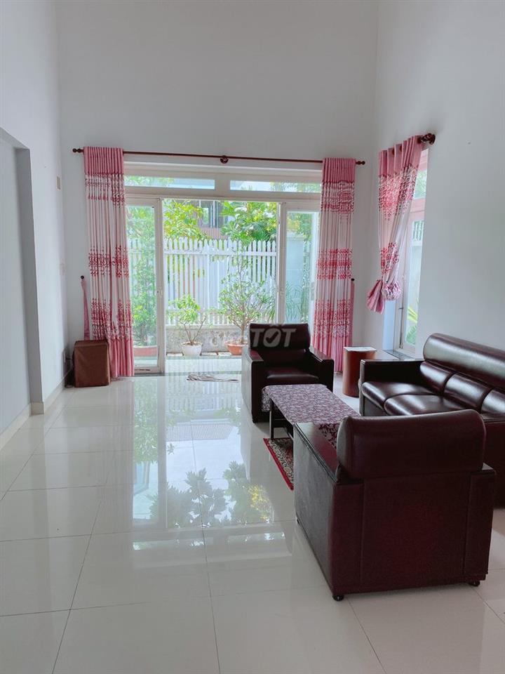 CHO THUÊ BIỆT THỰ KDC 13E INTRESCO KHÔNG GIAN SỐNG RỘNG RÃI.