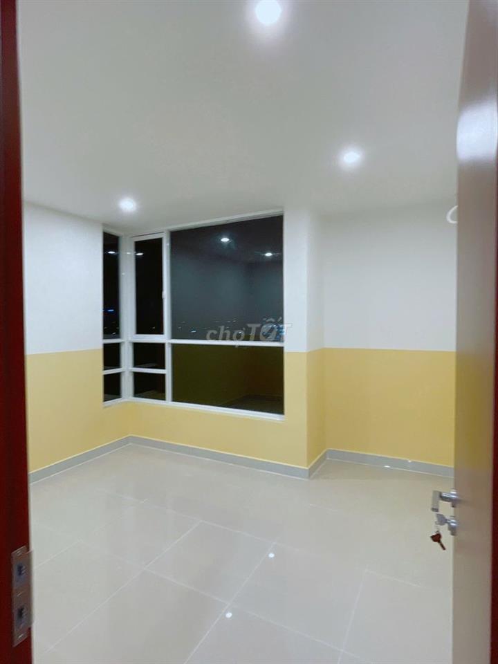 Cho thuê căn hộ The Mansion 3PN nhà trống giá rẻ vào ở ngay