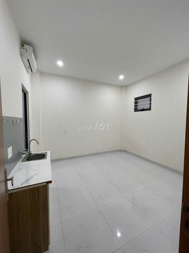 Cho thuê phòng trọ giá rẻ tại khu dân cư 13E Intresco. cạnh trường.