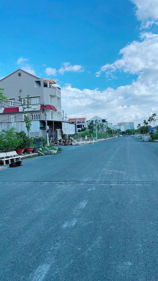 Bán gấp nền đất KDC 13A Hồng Quang đối diện trường Kinh Tế giá siêu rẻ
