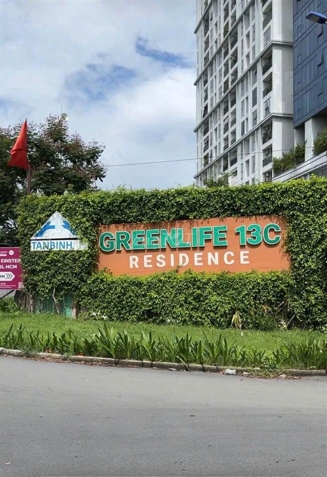chính chủ bán gấp lô đât 13c Greenlife  sổ đỏ giá 4.8 tỷ.