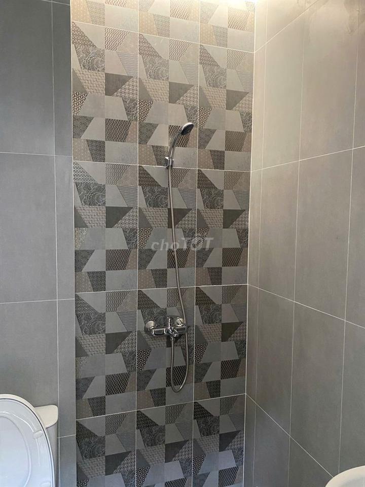 Cho thuê phòng trọ KDC 13E Intresco gần trường ĐH Văn Hiến giá 2,9tr