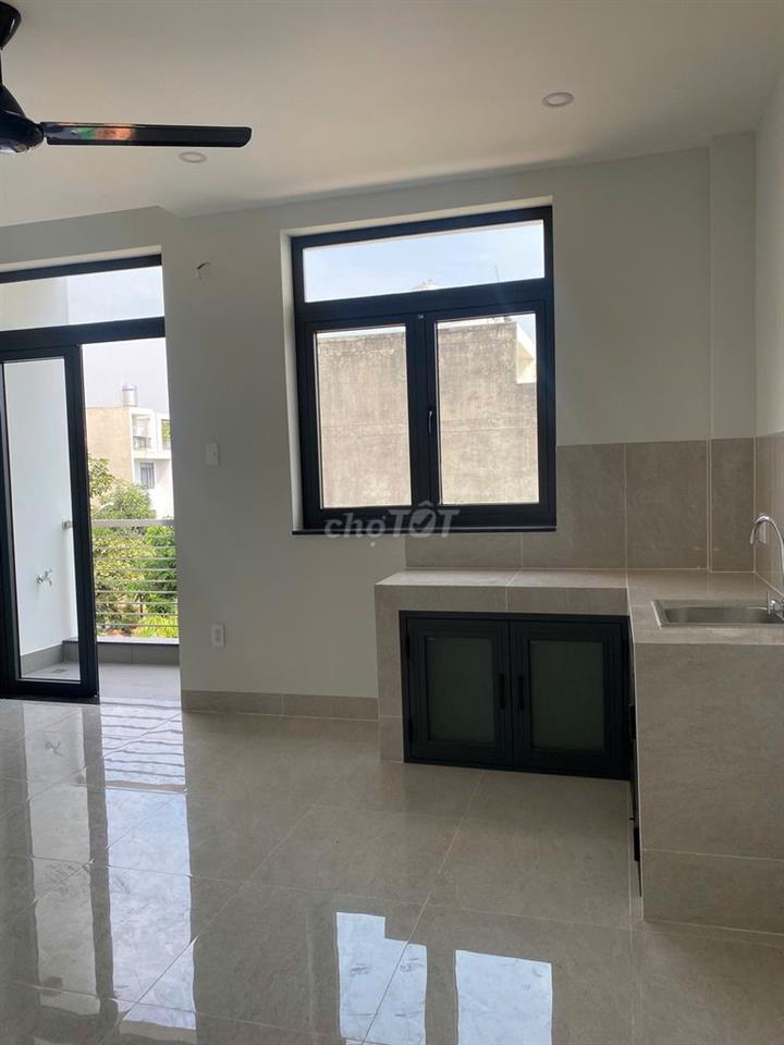 Cho thuê phòng trọ KDC 13E Intresco gần trường ĐH Văn Hiến giá 2,9tr