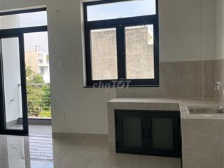 Cho thuê phòng trọ KDC 13E Intresco gần trường ĐH Văn Hiến giá 2,9tr