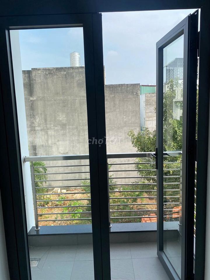 Cho thuê phòng trọ KDC 13E Intresco gần trường ĐH Văn Hiến giá 2,9tr