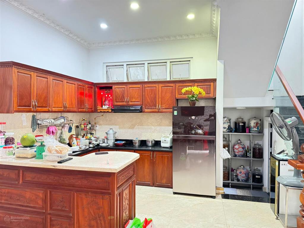Bán nhà mặt tiền đường 53 hiệp bình chánh thủ đức, 9.5x16m, gần chợ hiệp bình, giá 12,5 tỷ