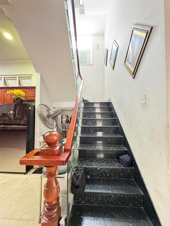Bán nhà mặt tiền đường 53 hiệp bình chánh thủ đức, 9.5x16m, gần chợ hiệp bình, giá 12,5 tỷ