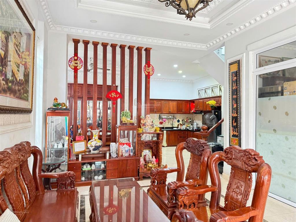 Bán nhà mặt tiền đường 53 hiệp bình chánh thủ đức, 9.5x16m, gần chợ hiệp bình, giá 12,5 tỷ