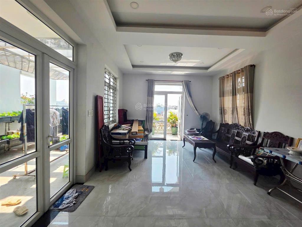 Bán nhà mặt tiền đường 53 hiệp bình chánh thủ đức, 9.5x16m, gần chợ hiệp bình, giá 12,5 tỷ