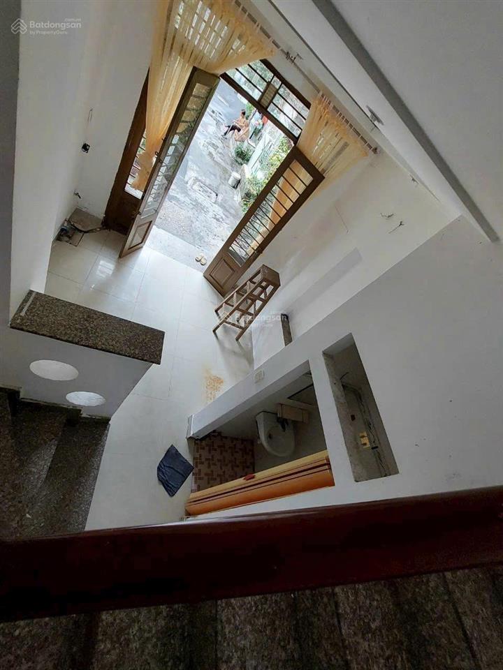 Cho thuê nhà nguyên căn 1 trệt 2 lầu hẻm 21 xô viết nghệ tĩnh, p.17, bình thạnh giá 8 triệu/tháng