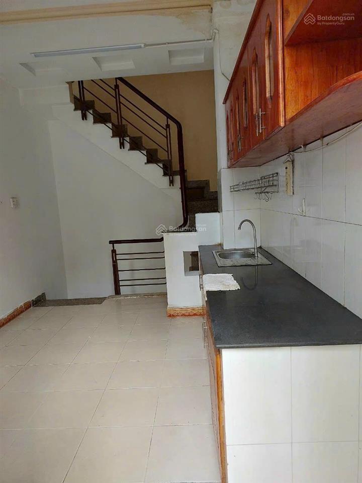 Cho thuê nhà nguyên căn 1 trệt 2 lầu hẻm 21 xô viết nghệ tĩnh, p.17, bình thạnh giá 8 triệu/tháng