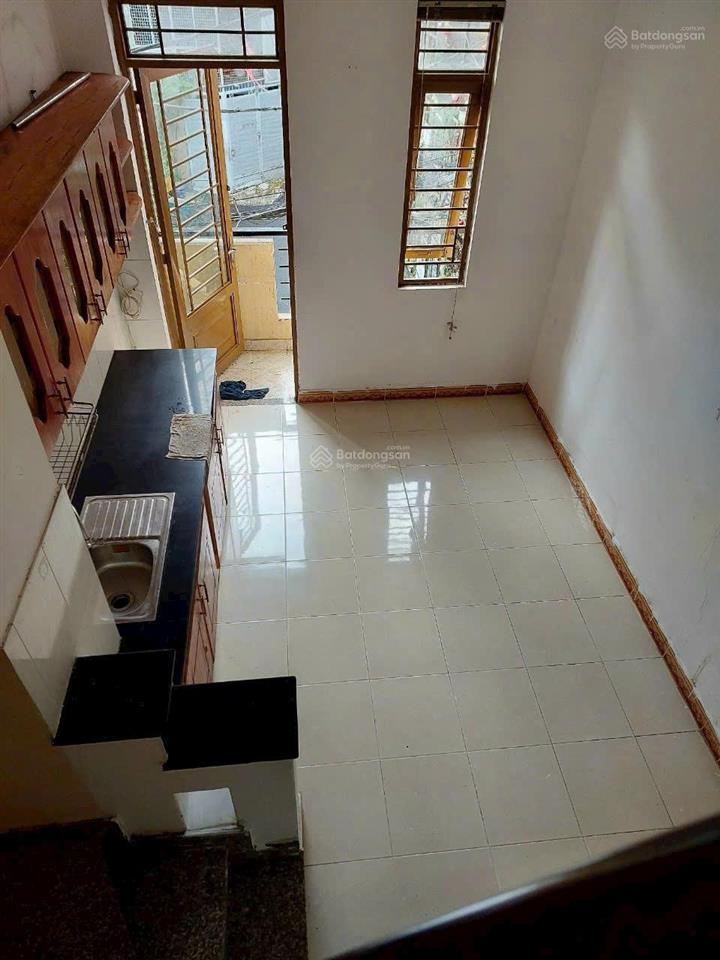 Cho thuê nhà nguyên căn 1 trệt 2 lầu hẻm 21 xô viết nghệ tĩnh, p.17, bình thạnh giá 8 triệu/tháng
