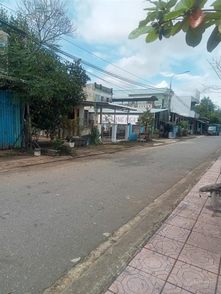 Bán 130m2 đất thổ cư xã tam anh, huyện núi thành  sổ đỏ sẵn  giá 1,65 tỷ