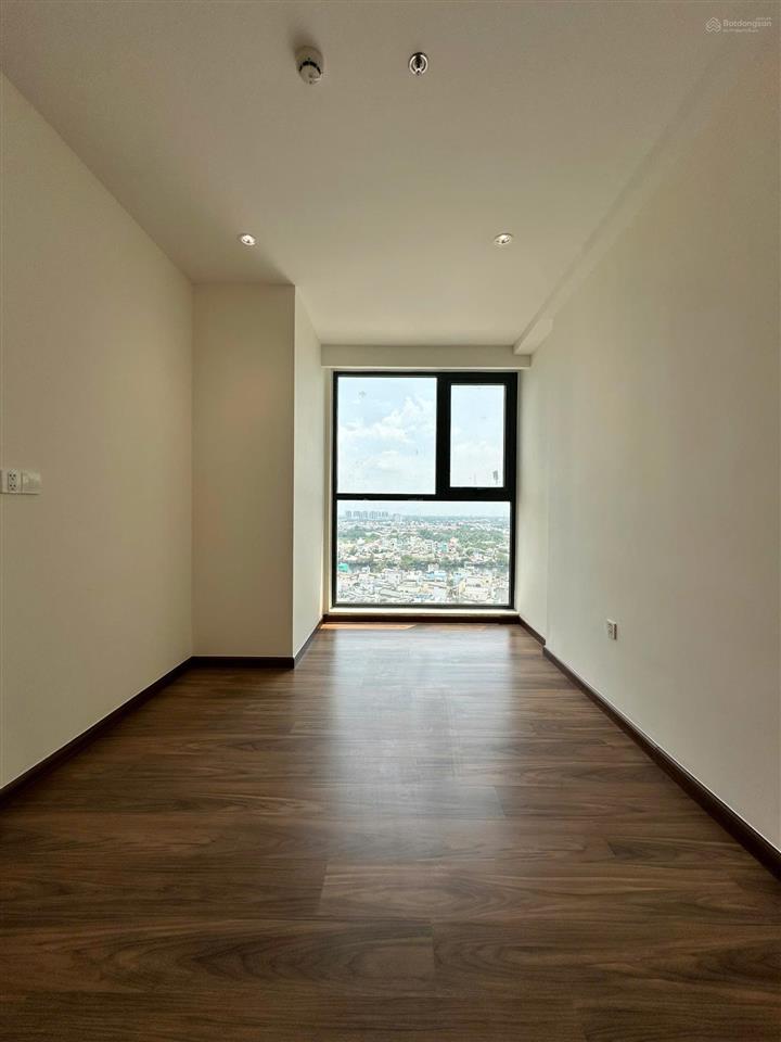 Cần bán căn hộ daqua 1pn view đông nam