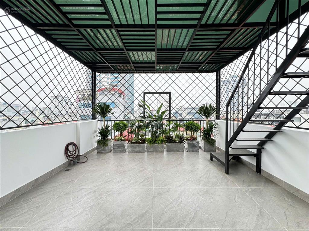 Bán nhà riêng 52m2, giá thỏa thuận, 3pn, 4wc tại nguyễn văn cừ, bồ đề, long biên, hà nội