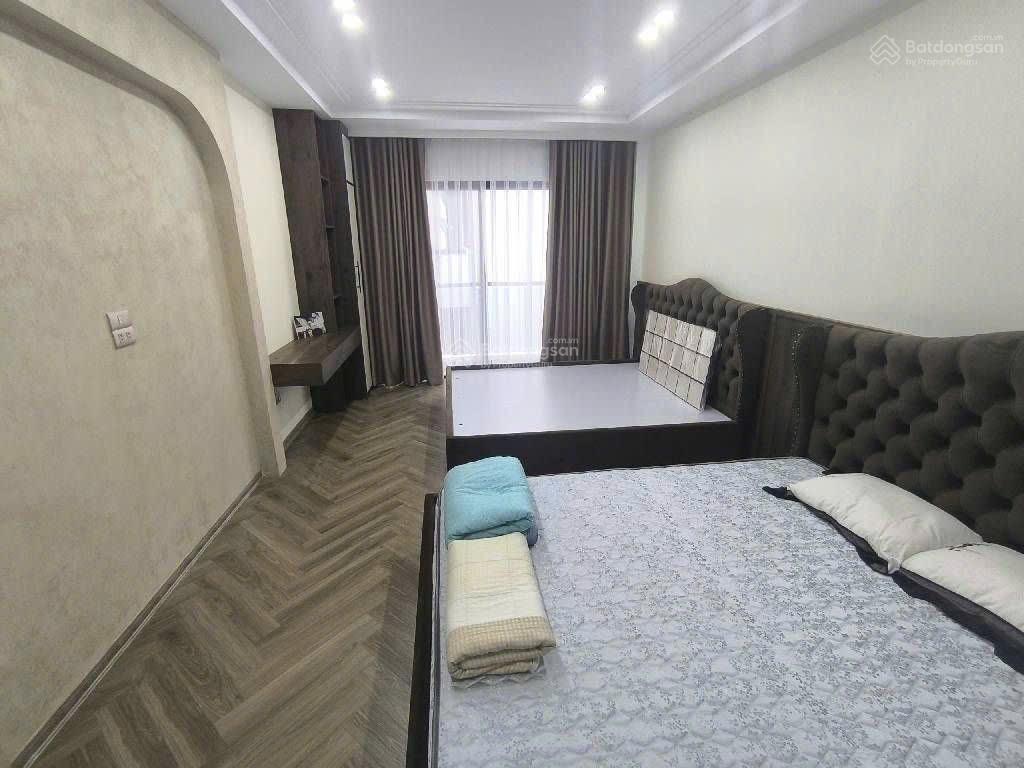 Bán nhà riêng tại 200, nguyễn sơn, bồ đề, q. long biên, 18,1 tỷ, 45m2, view đẹp