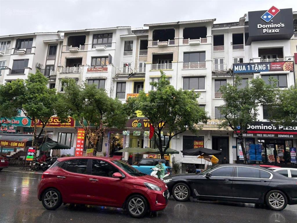 Chính chủ gửi bán shophouse nhà phố a33.14 vip nhất phía tây hà nội. trục thông vin smart city