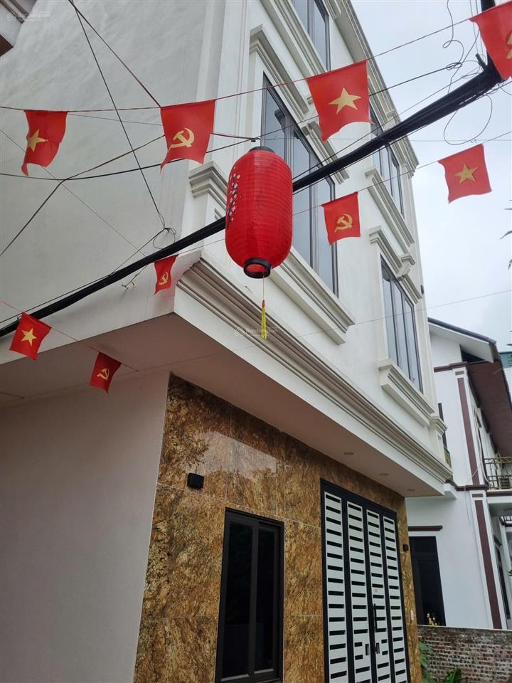 Bán nhà riêng 3pn tại yên lộ, 5,3 tỷ, 32m2, view đẹp