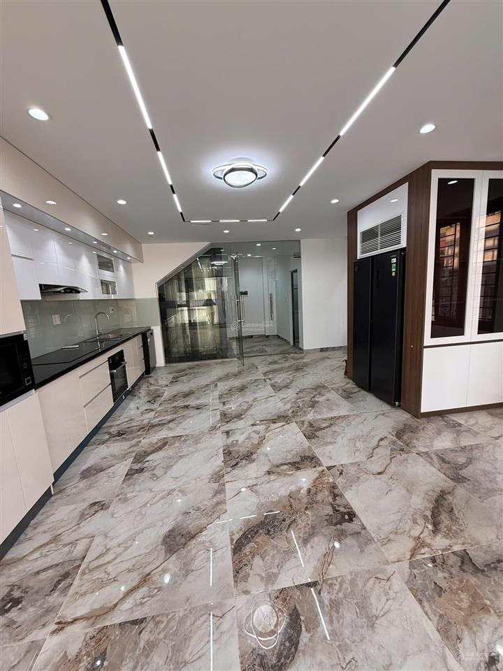Bán nhà riêng tại tây sơn, giá thỏa thuận, 37m2, 4pn, 5wc, chính chủ hàng hiếm